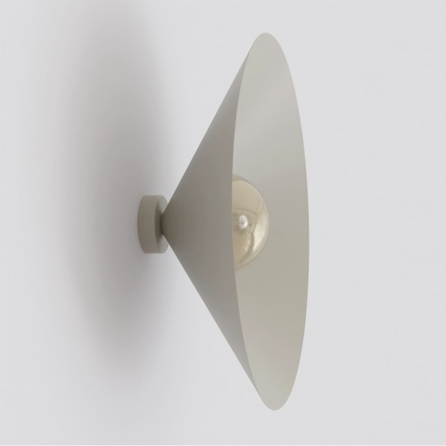 Osum L Wall Lamp Beige Amber