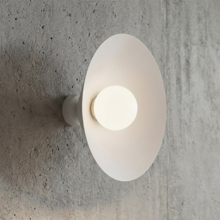 Osum M White Opal Wall Lamp