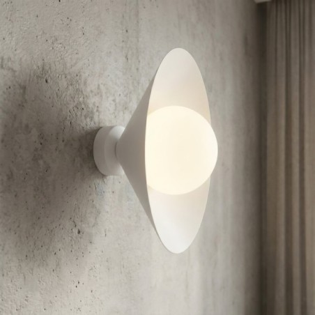 Osum S White Opal Wall Lamp