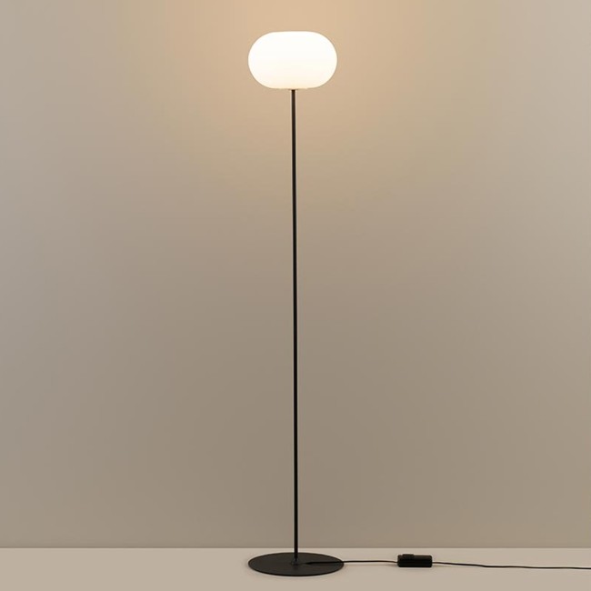 Floor Lamp Span