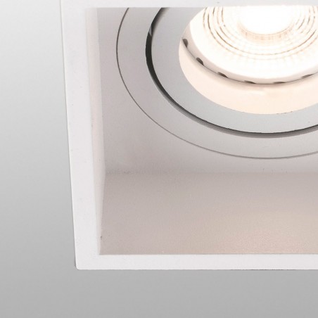 Recessed light steerable Hyde (square)