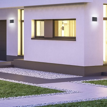 Outdoor LED Wall Lamp Thames II (2x4,50W)
