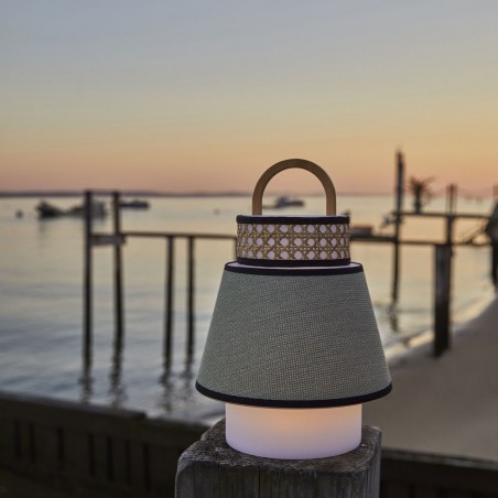 Outdoor LED Portable Lamp Singapour (4W)