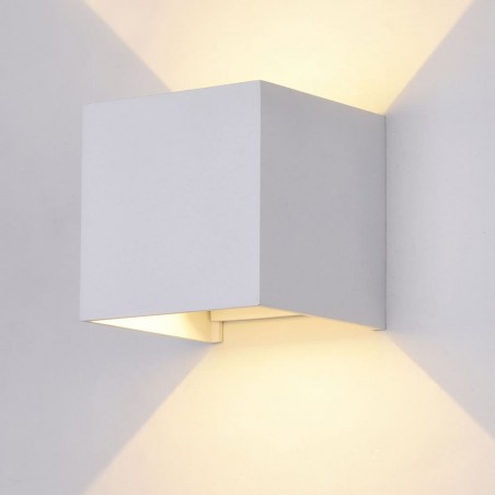 Outdoor LED Wall Lamp Leva (2x5W - 3000K)