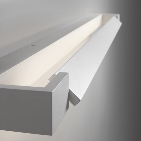 Aplique LED para baños Tilt (30W)
