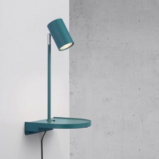 Aplique de pared con repisa y USB Cody