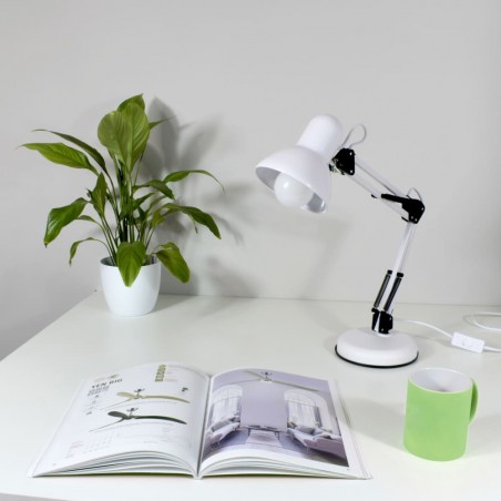 Articulated Desk Lamp Avati