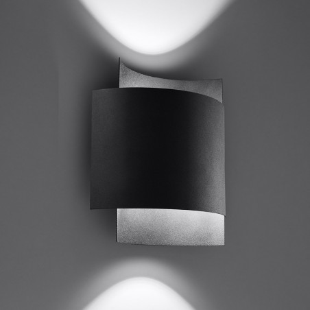 Wall Lamp Impact